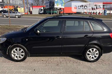 Универсал Skoda Fabia 2010 в Тернополе