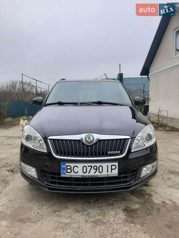 Універсал Skoda Fabia 2011 в Копичинці