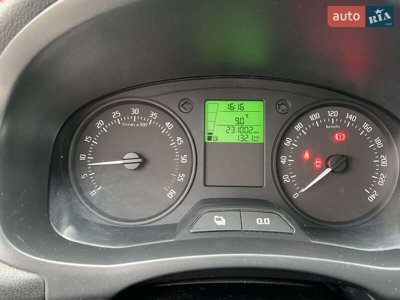 Универсал Skoda Fabia 2011 в Тернополе фото 12 Универсал Skoda Fabia 2011 в Тернополе