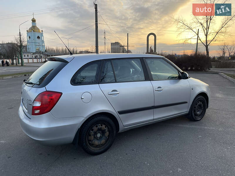 Універсал Skoda Fabia 2011 в Кривому Розі фото 6 Універсал Skoda Fabia 2011 в Кривому Розі