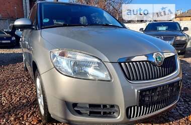 Универсал Skoda Fabia 2008 в Сумах