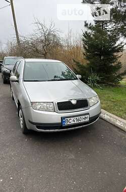 Седан Skoda Fabia 2004 в Червонограді