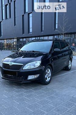 Універсал Skoda Fabia 2011 в Рівному