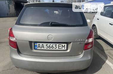 Хетчбек Skoda Fabia 2011 в Києві