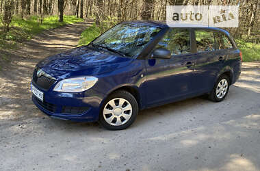 Универсал Skoda Fabia 2010 в Запорожье