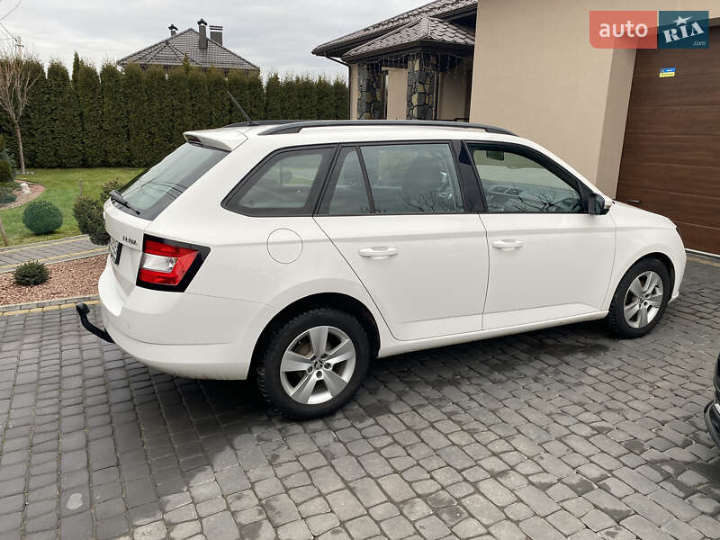 Універсал Skoda Fabia 2016 в Луцьку