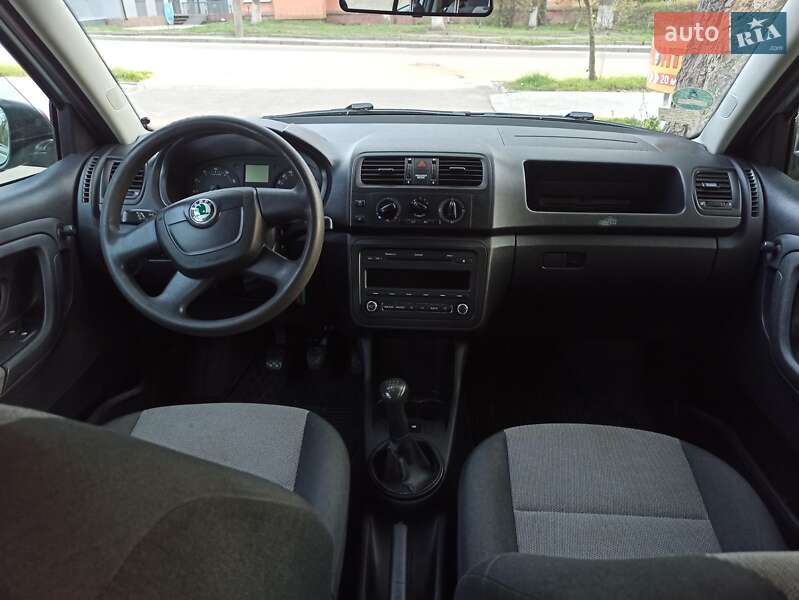 Універсал Skoda Fabia 2010 в Рівному