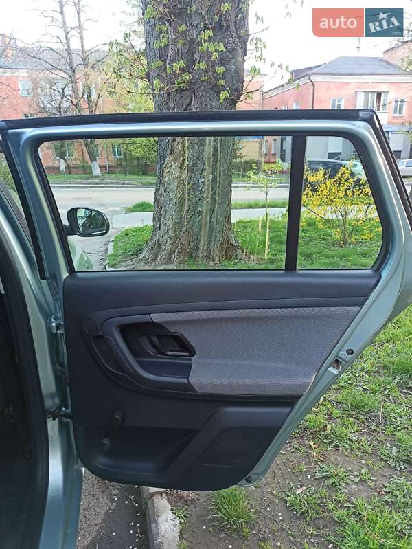 Універсал Skoda Fabia 2010 в Рівному