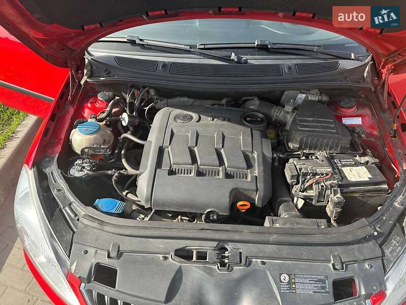 Універсал Skoda Fabia 2011 в Рівному