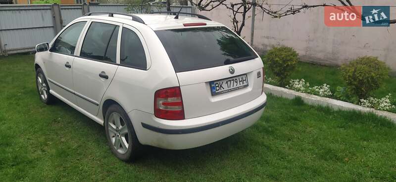 Універсал Skoda Fabia 2007 в Дубровиці