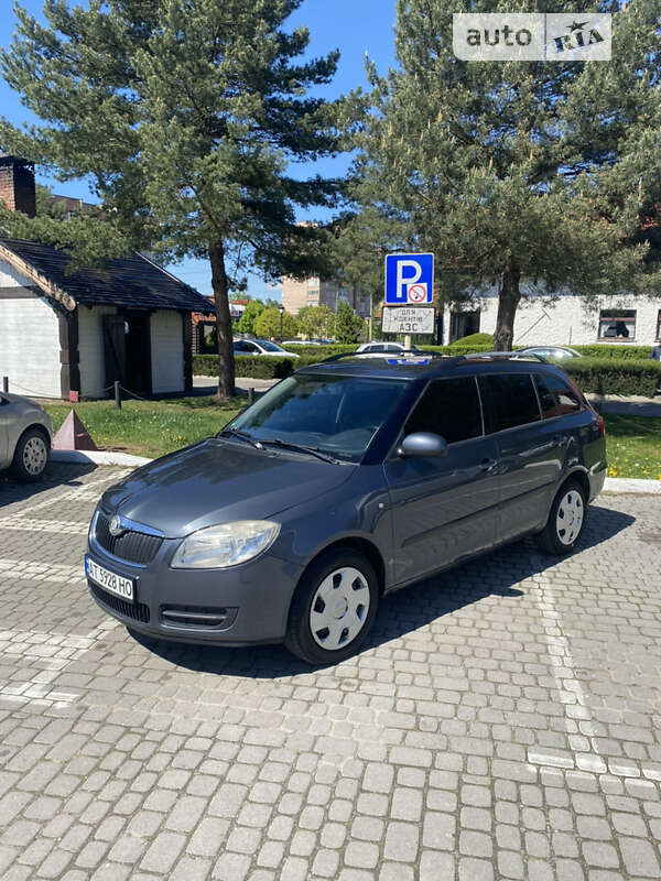 Универсал Skoda Fabia 2009 в Ивано-Франковске