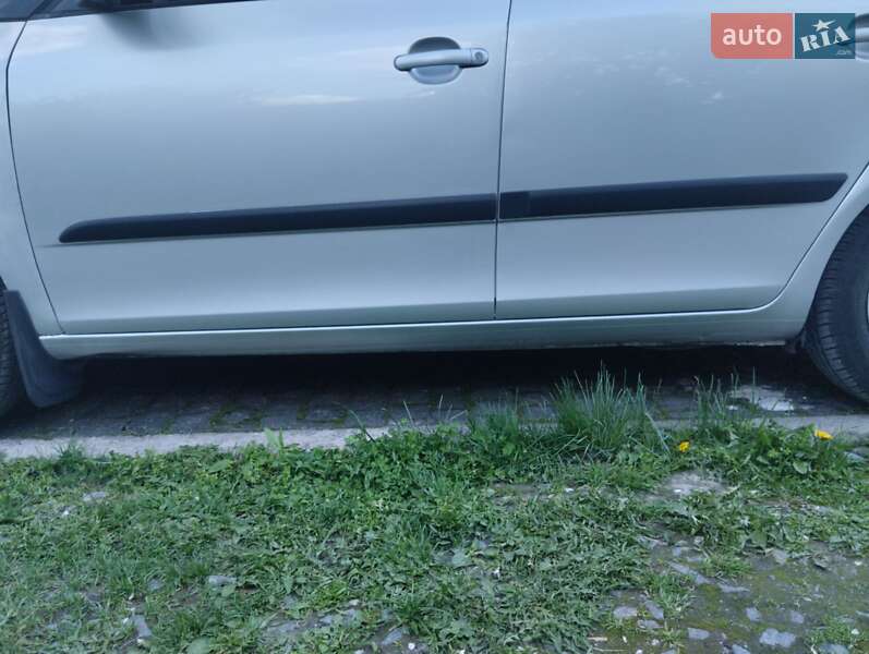 Универсал Skoda Fabia 2011 в Балаклее