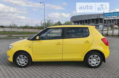 Хэтчбек Skoda Fabia 2011 в Львове