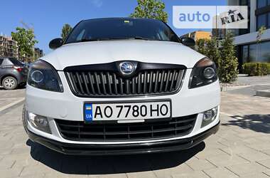 Хэтчбек Skoda Fabia 2014 в Ужгороде