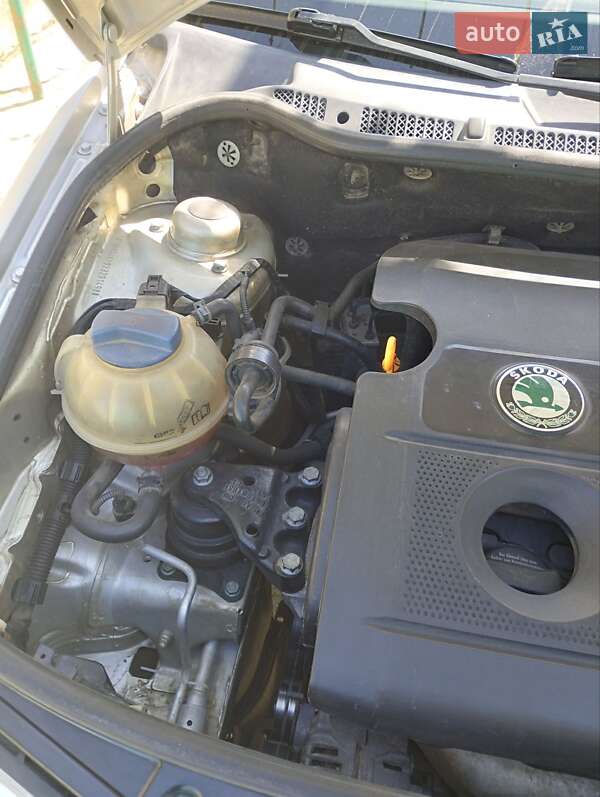 Хетчбек Skoda Fabia 2001 в Арцизові