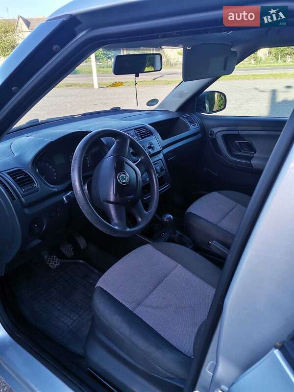 Універсал Skoda Fabia 2010 в Дубні