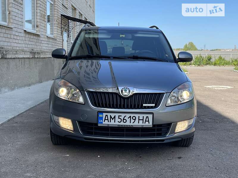 Универсал Skoda Fabia 2011 в Бердичеве