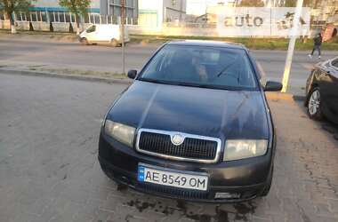 Хэтчбек Skoda Fabia 2002 в Днепре