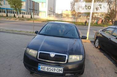 Хэтчбек Skoda Fabia 2002 в Днепре