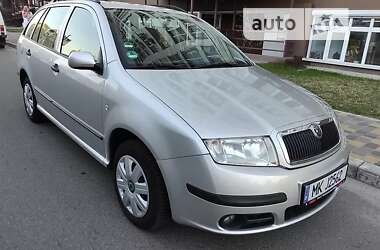 Универсал Skoda Fabia 2005 в Чернигове