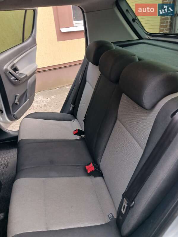 Хэтчбек Skoda Fabia 2012 в Полтаве