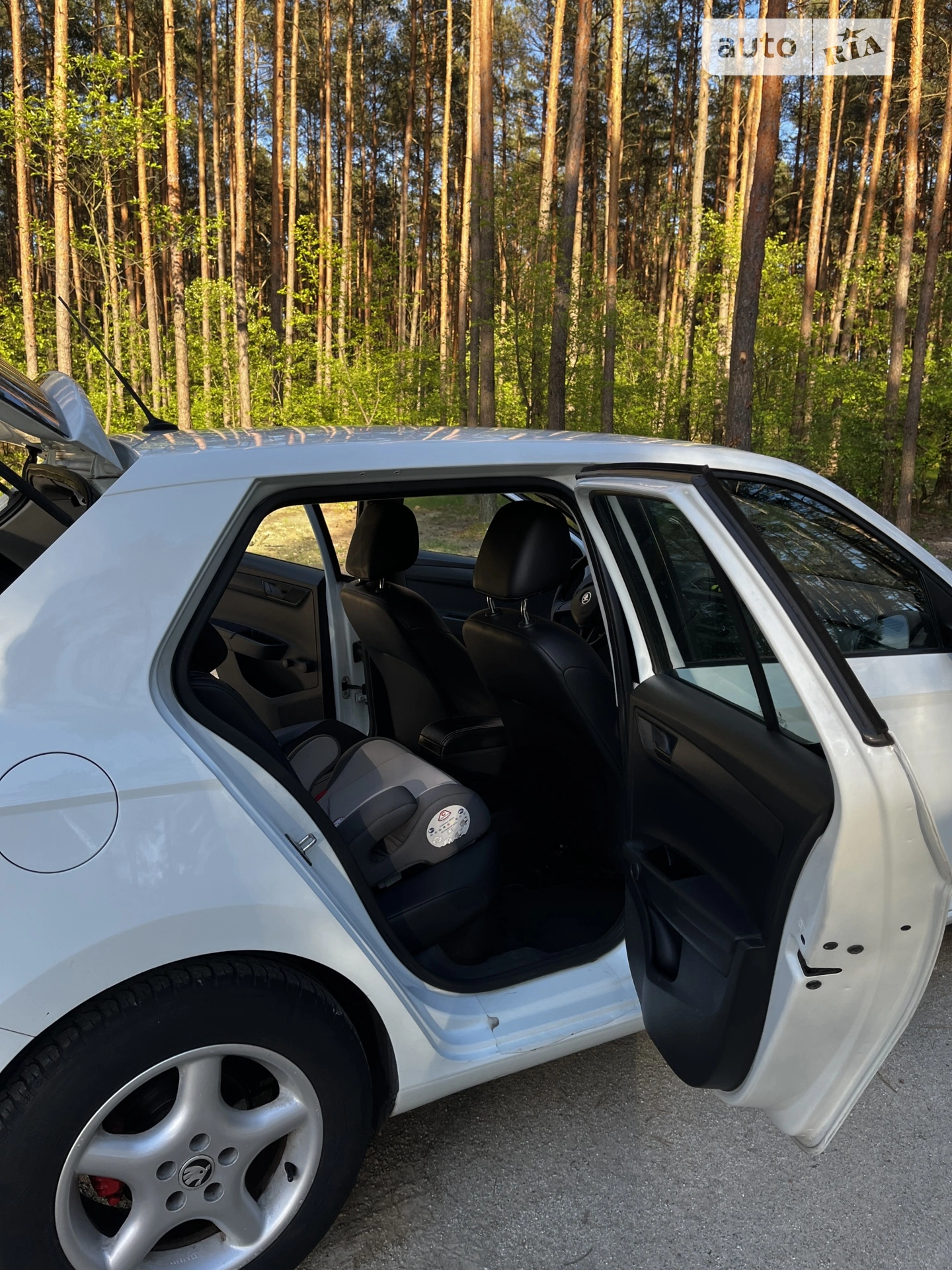 2016 Skoda Fabia - мініатюра 23