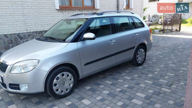 Универсал Skoda Fabia 2008 в Ходорове
