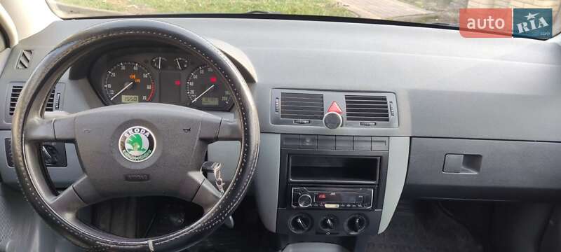 Хетчбек Skoda Fabia 2001 в Запоріжжі