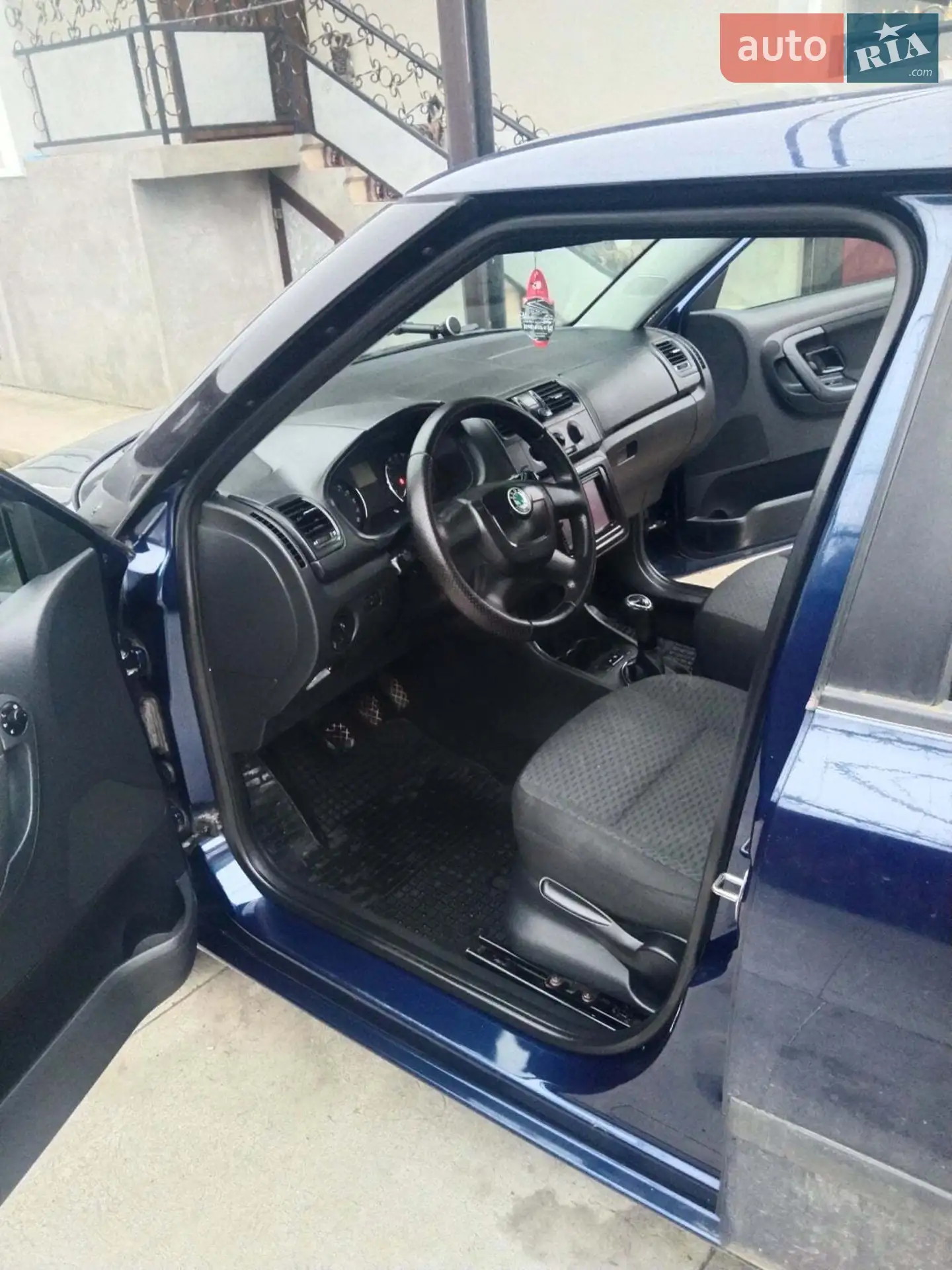 2010 Skoda Fabia - мініатюра 4