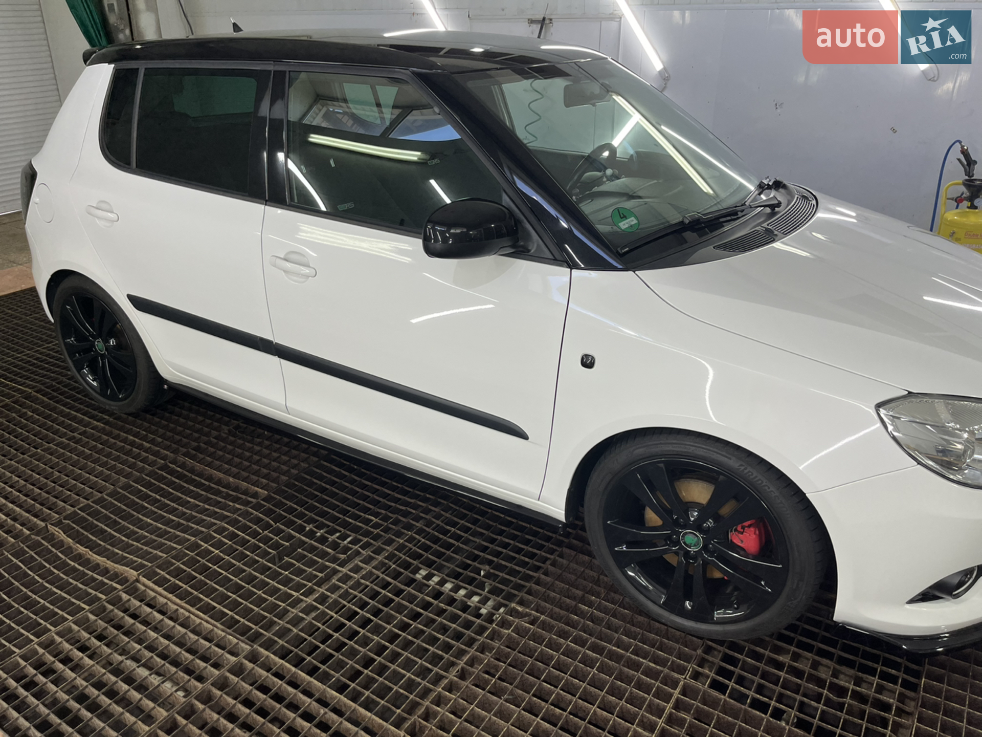 2011 Skoda Fabia - фото 1
