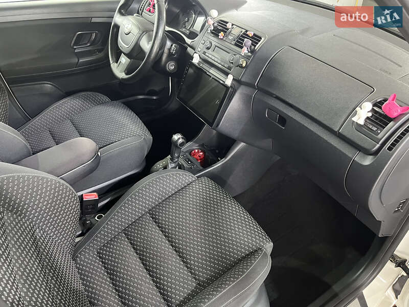 Хетчбек Skoda Fabia 2011 в Полтаві