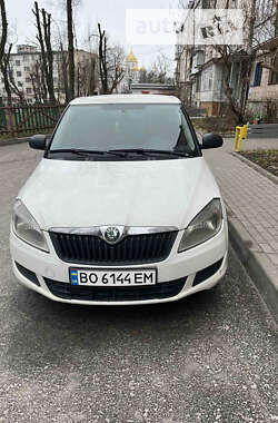 Хэтчбек Skoda Fabia 2012 в Суховоле