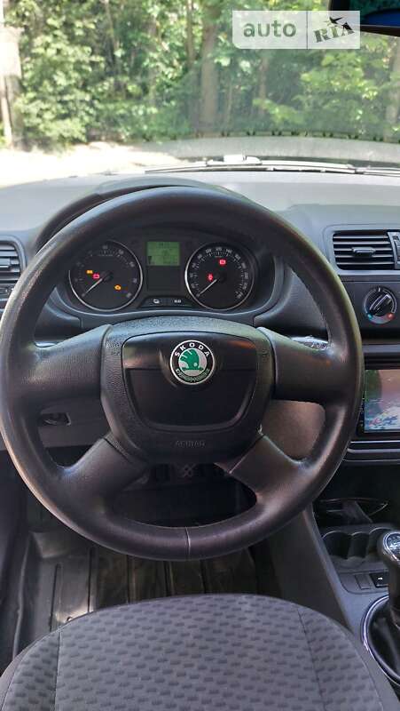 Хэтчбек Skoda Fabia 2010 в Измаиле
