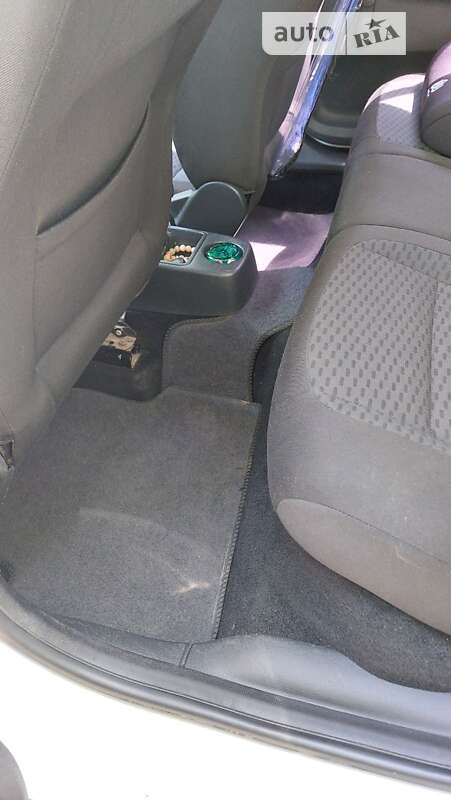 Хэтчбек Skoda Fabia 2010 в Измаиле