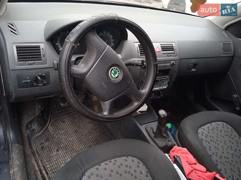 Хетчбек Skoda Fabia 2006 в Острозі фото 10 Хетчбек Skoda Fabia 2006 в Острозі