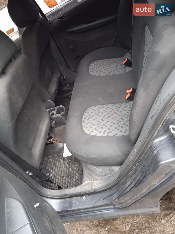 Хетчбек Skoda Fabia 2006 в Острозі фото 9 Хетчбек Skoda Fabia 2006 в Острозі