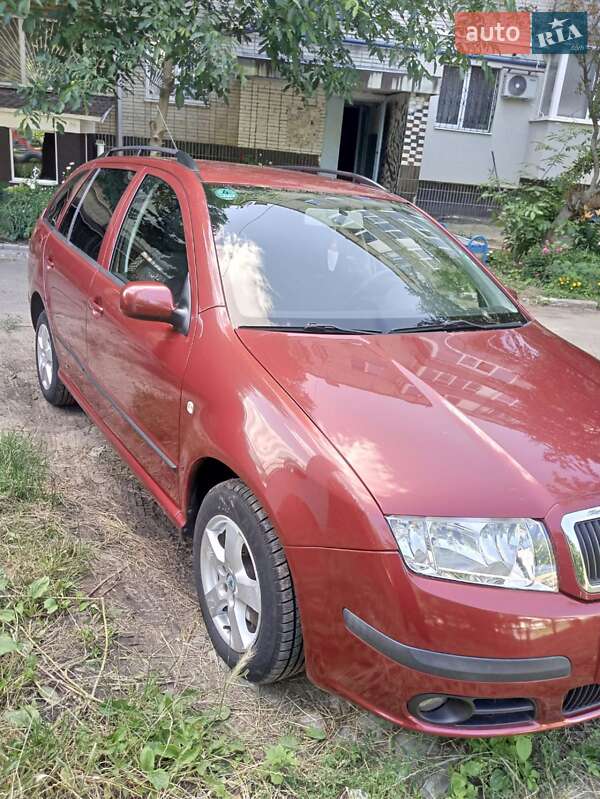 Универсал Skoda Fabia 2006 в Сумах