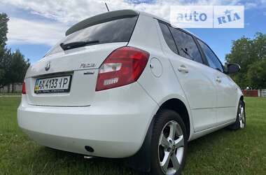 Хетчбек Skoda Fabia 2012 в Яготині