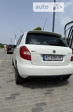 Хетчбек Skoda Fabia 2010 в Хусті