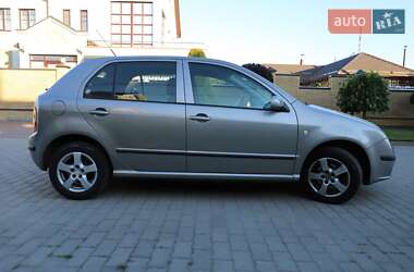 Хетчбек Skoda Fabia 2007 в 