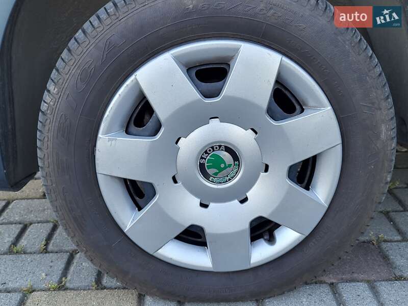 Хетчбек Skoda Fabia 2006 в Чернівцях фото 35 Хетчбек Skoda Fabia 2006 в Чернівцях