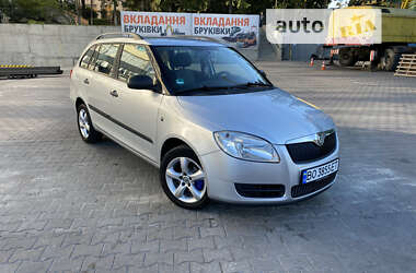 Универсал Skoda Fabia 2009 в Тернополе