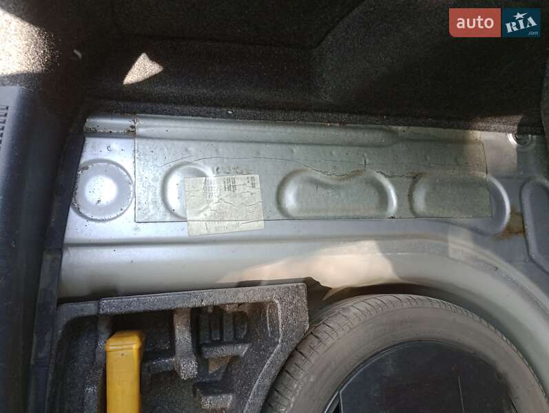 Універсал Skoda Fabia 2004 в Тернополі