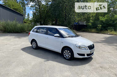 Універсал Skoda Fabia 2013 в Києві