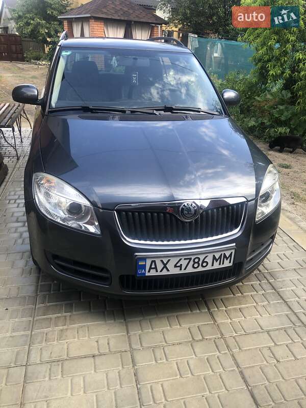 Універсал Skoda Fabia 2009 в Зміїві