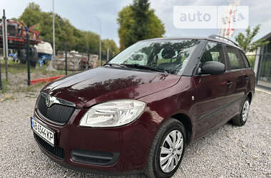 Универсал Skoda Fabia 2009 в Виннице