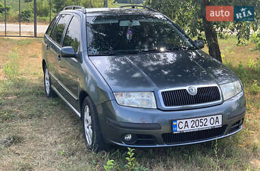 Універсал Skoda Fabia 2004 в Черкасах