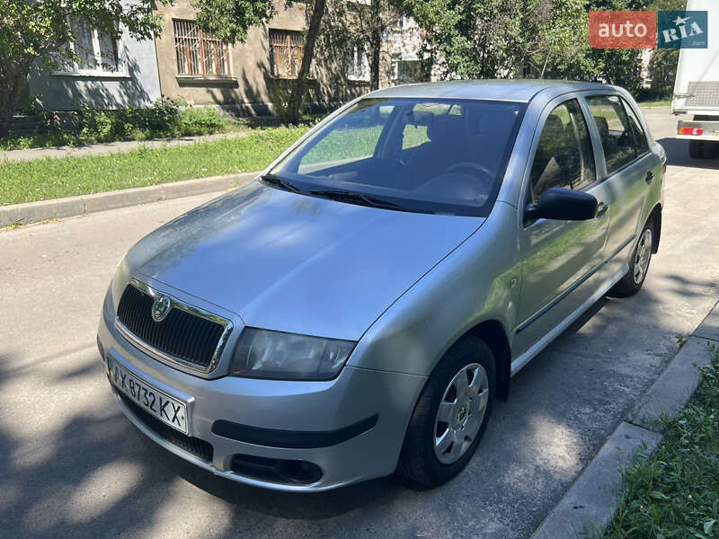 Хэтчбек Skoda Fabia 2005 в Харькове
