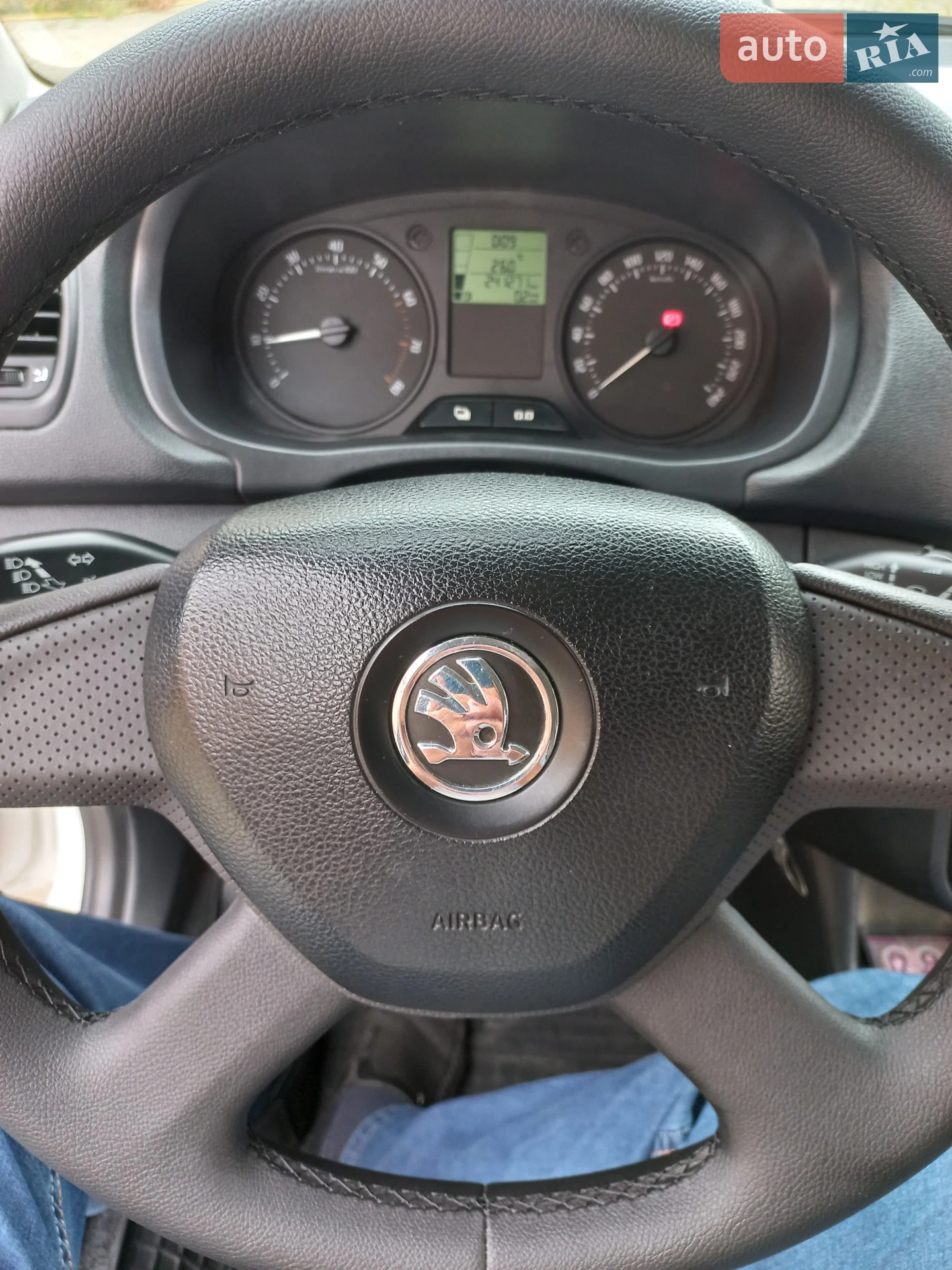 2013 Skoda Fabia - мініатюра 7