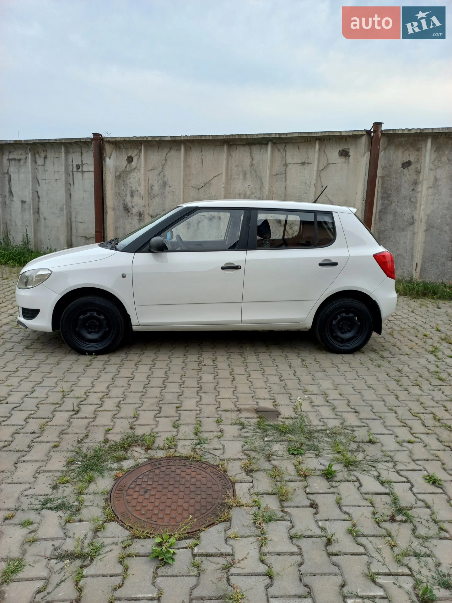 2013 Skoda Fabia - мініатюра 3